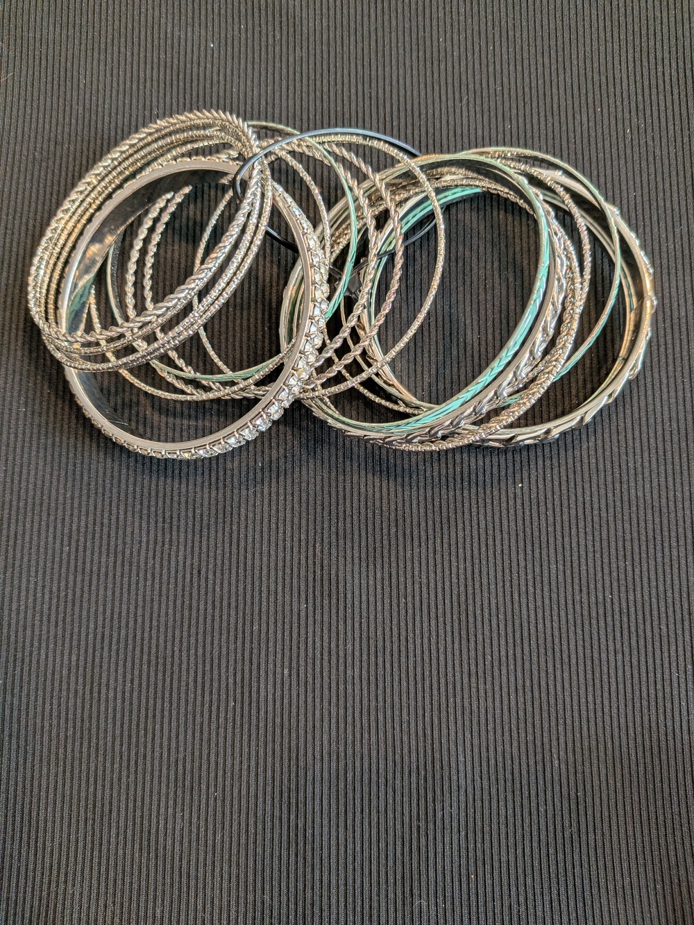 B#4: Silver Tone Multi-Stack Bangle Bracelet Set 18